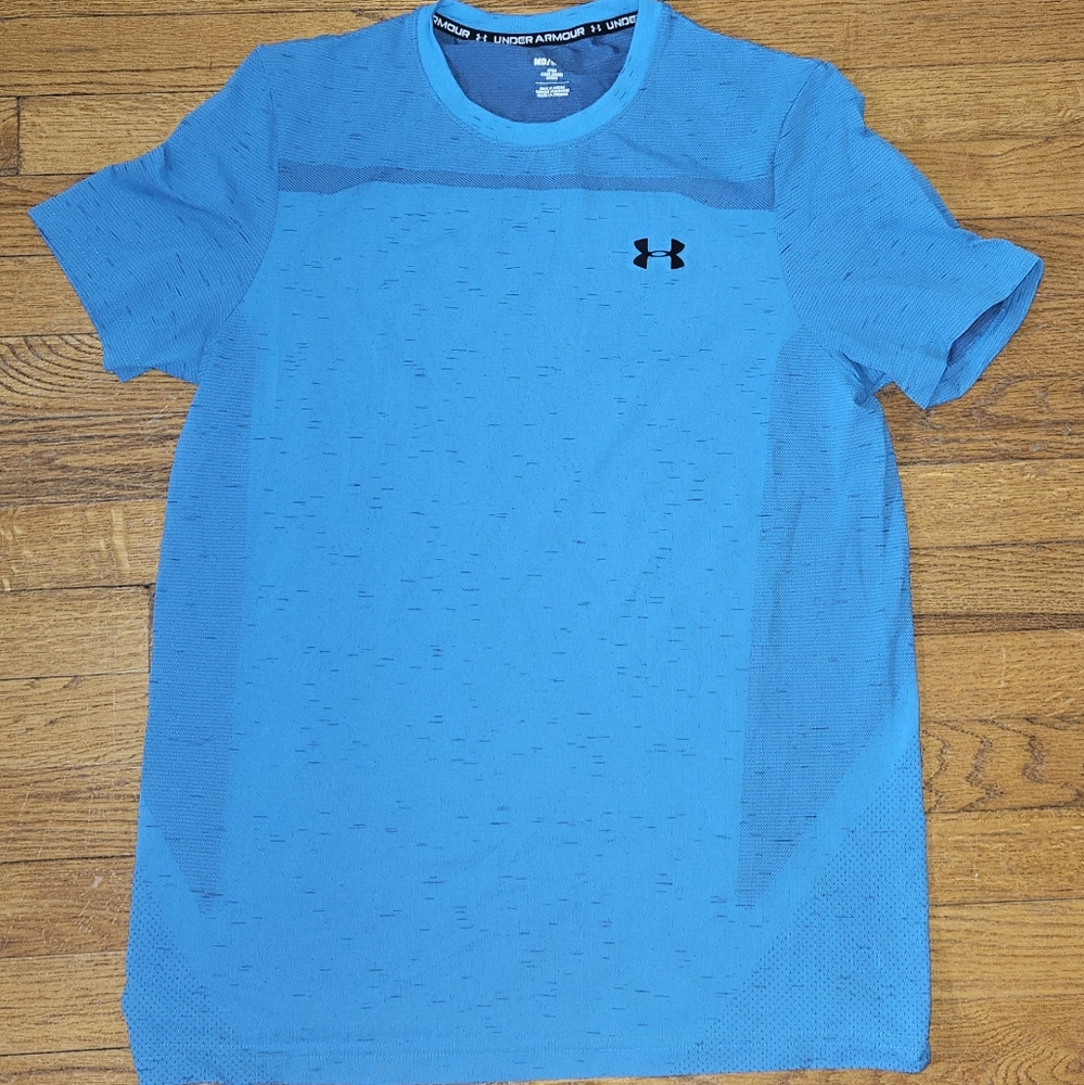 Men's Under Armour Performance T-shirt - Medium